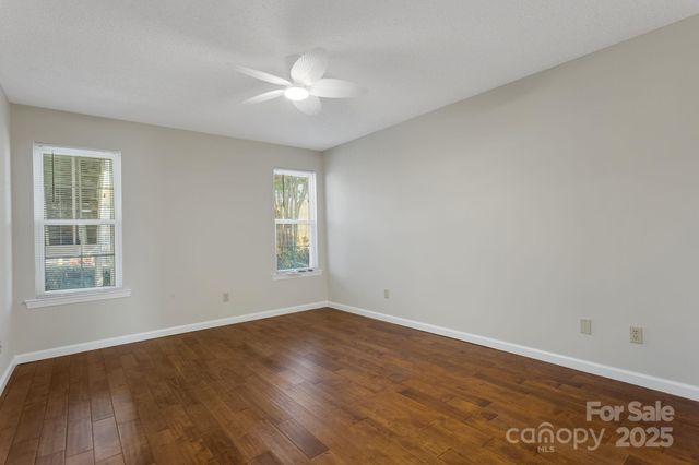 4603 Breakers Lane, Asheville, NC 28806