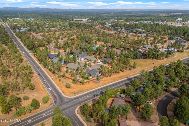 100 W PINE HAVEN Circle, Show Low, AZ 85901