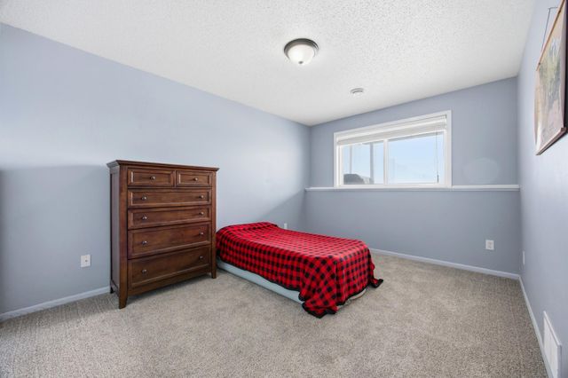 4804 51st Avenue S, Fargo, ND 58104