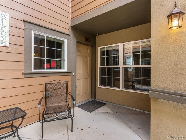 11923 W Long Cir 103, Littleton, CO 80127