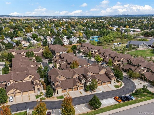 11923 W Long Cir 103, Littleton, CO 80127