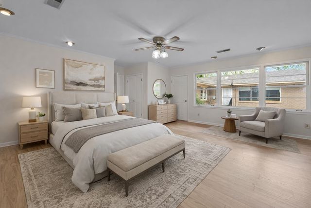 264 BARRY RD, Memphis, TN 38117