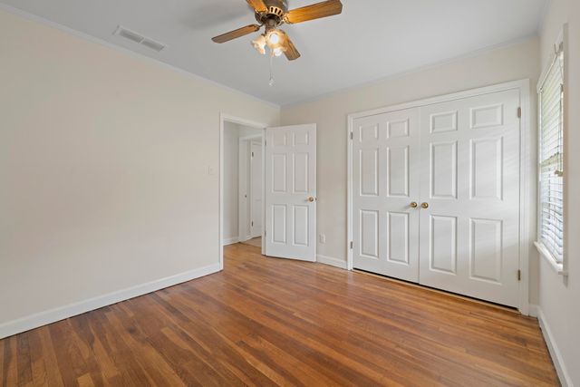 264 BARRY RD, Memphis, TN 38117