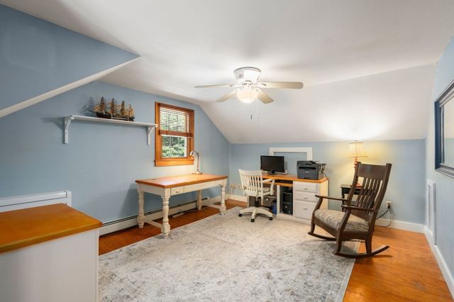 12 Hillside Dr, Brimfield, MA 01010