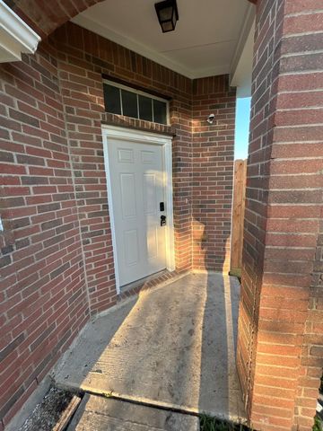 13930 Enridge Lane, Houston, TX 77048