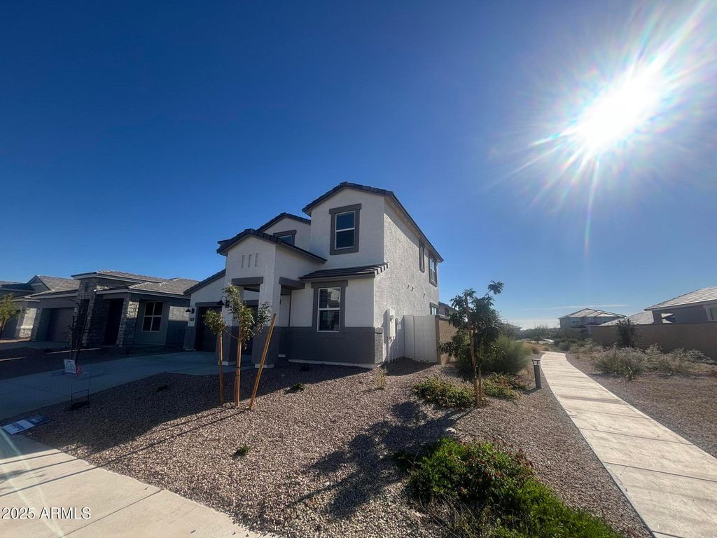 17753 W VOGEL Avenue, Waddell, AZ 85355