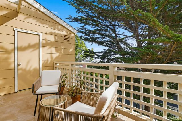 1712 Saddleback Drive, Daly City, CA 94014