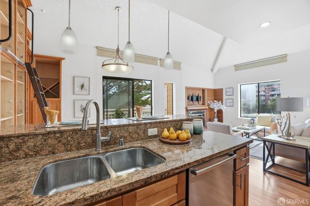 1712 Saddleback Drive, Daly City, CA 94014