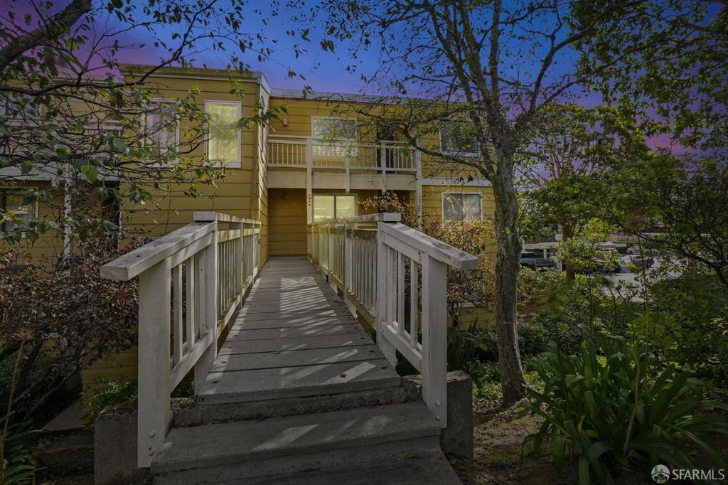 1712 Saddleback Drive, Daly City, CA 94014