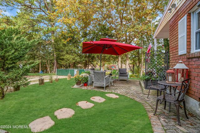 8C Willow Street, Toms River, NJ 08757