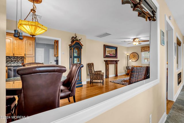 8C Willow Street, Toms River, NJ 08757