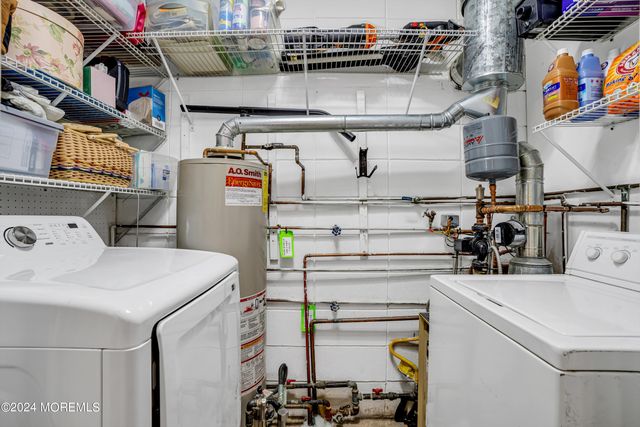 8C Willow Street, Toms River, NJ 08757