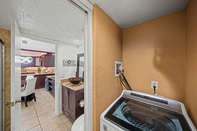 149 Lake Arbor Drive, Palm Springs, FL 33461