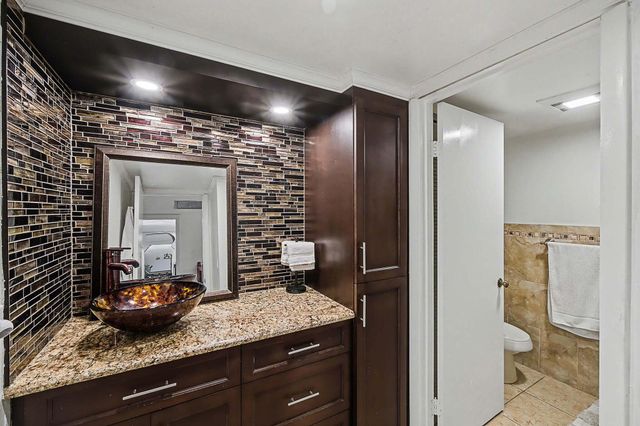 149 Lake Arbor Drive, Palm Springs, FL 33461