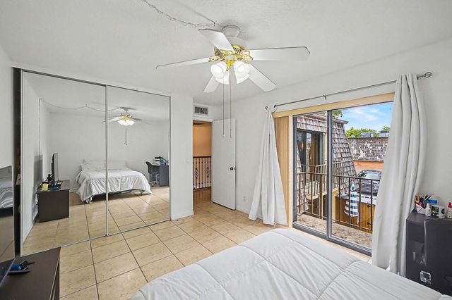 149 Lake Arbor Drive, Palm Springs, FL 33461