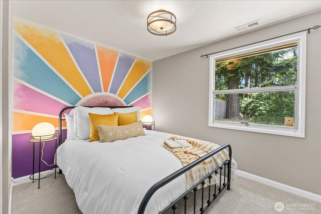 23007 53rd Avenue W, Mountlake Terrace, WA 98043