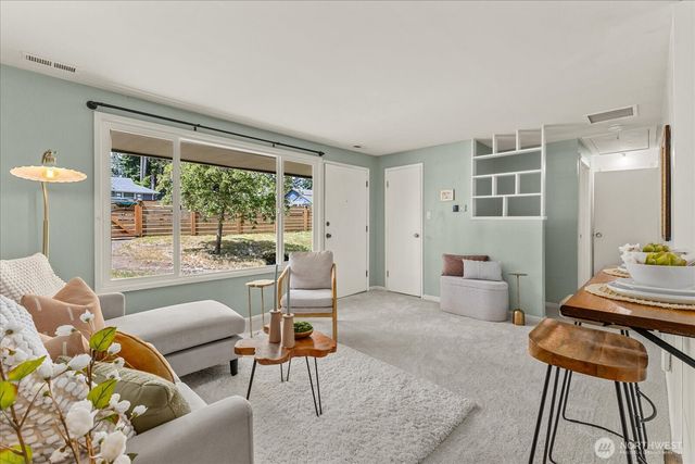 23007 53rd Avenue W, Mountlake Terrace, WA 98043