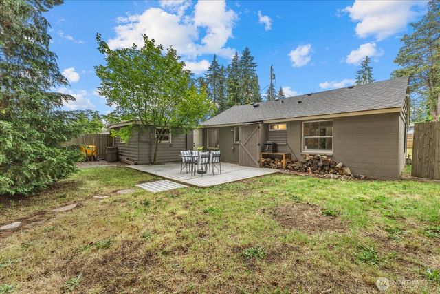 23007 53rd Avenue W, Mountlake Terrace, WA 98043