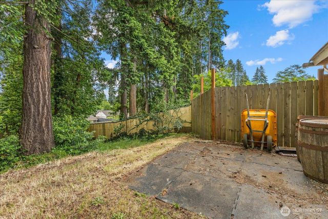 23007 53rd Avenue W, Mountlake Terrace, WA 98043
