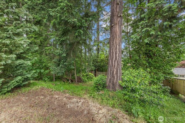 23007 53rd Avenue W, Mountlake Terrace, WA 98043