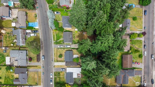 23007 53rd Avenue W, Mountlake Terrace, WA 98043