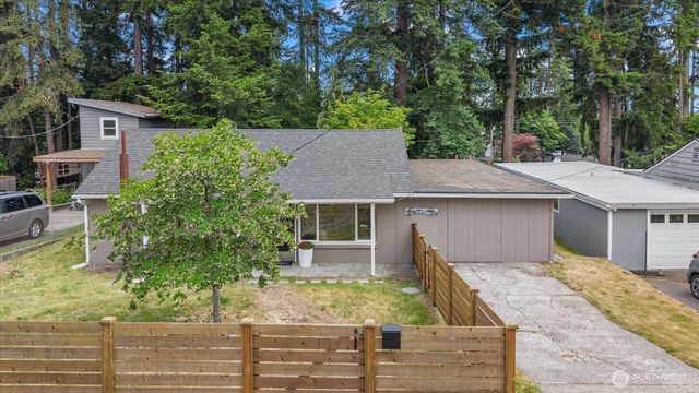 23007 53rd Avenue W, Mountlake Terrace, WA 98043