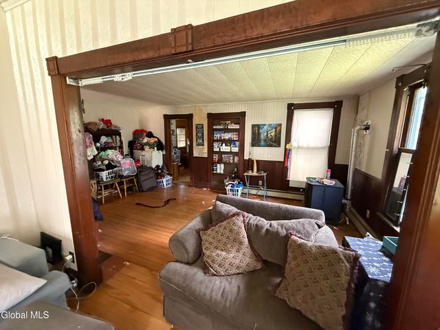 10 Wyomanock Road, Stephentown, NY 12168