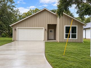 308 Jordan Avenue, Cleveland, TX 77327