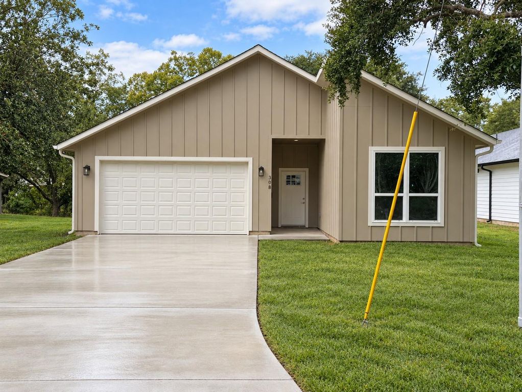 308 Jordan Avenue, Cleveland, TX 77327
