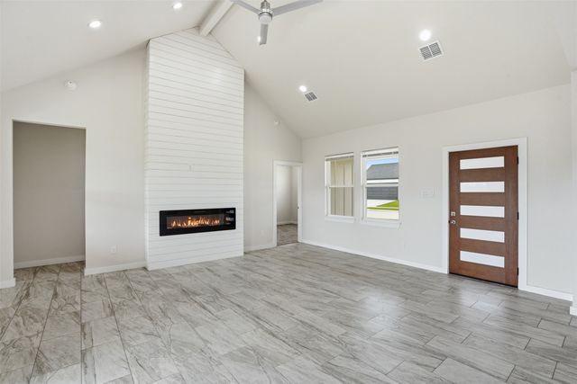 532 Highview Court, Godley, TX 76044