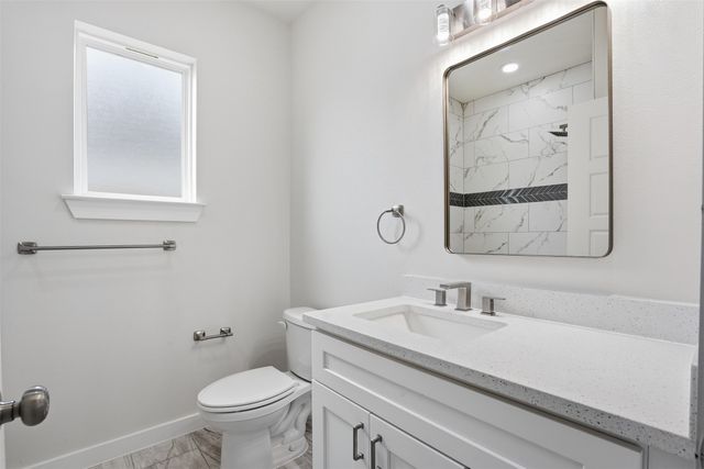 532 Highview Court, Godley, TX 76044