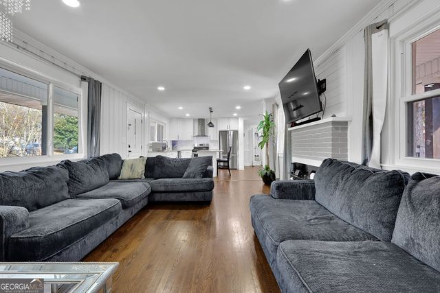 2307 Favor Road SW, Marietta, GA 30060