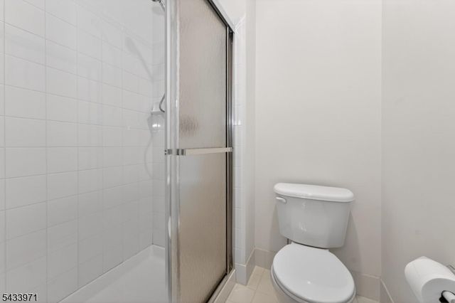 66 La Costa Dr, Clinton Twp., NJ 08801