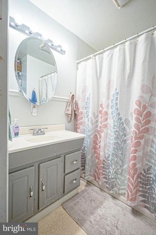 64 S TILBURY RD, Salem, NJ 08079