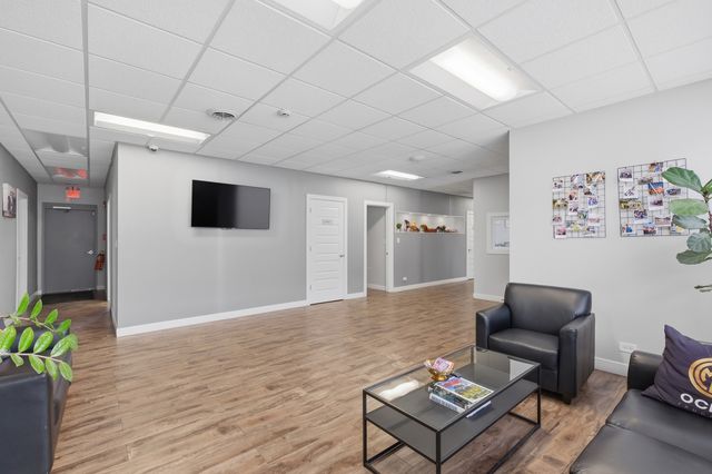 2020 N 15th Avenue, Melrose Park, IL 60160