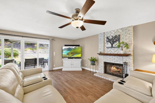 27730 Sutters Pointe, Saugus, CA 91350