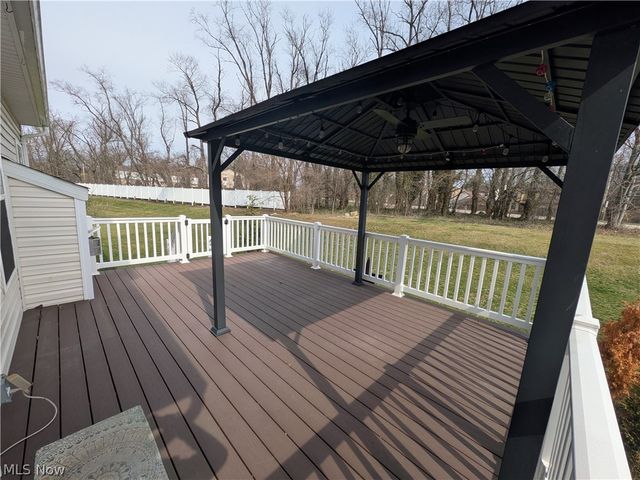 3306 Jackson Park Drive NW, Massillon, OH 44646