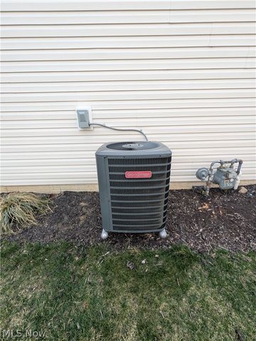 3306 Jackson Park Drive NW, Massillon, OH 44646