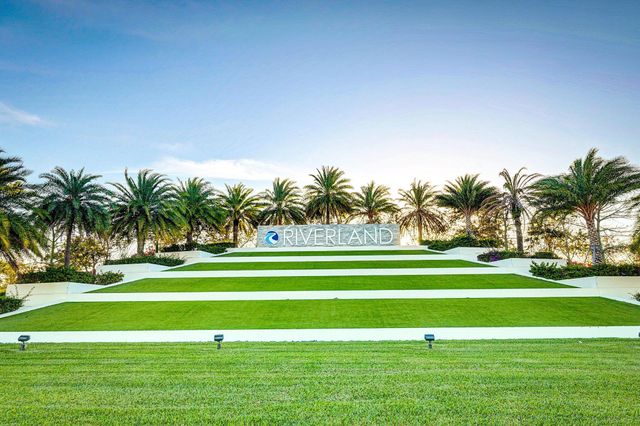 12416 SW Blue Mangrove Parkway, Port St Lucie, FL 34987