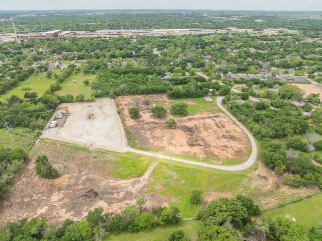 622 Mansfield Road, Cleburne, TX 76031