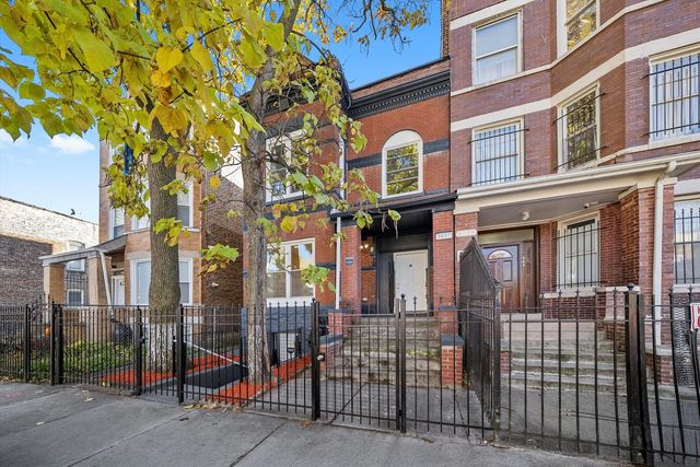 3037 W Lexington Street 2, Chicago, IL 60612