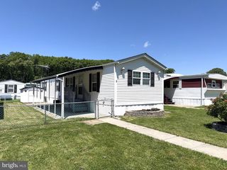 1 JUDYWOOD LN, Essex, MD 21221