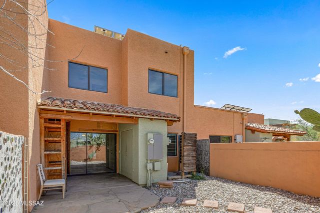 156 E Limberlost Dr Unit 101, Tucson, AZ 85705