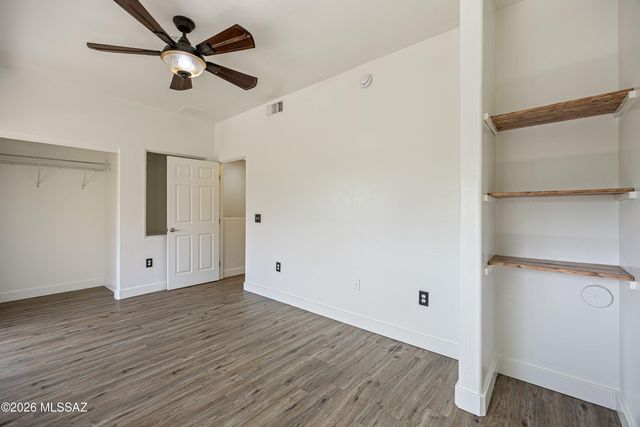 156 E Limberlost Dr Unit 101, Tucson, AZ 85705