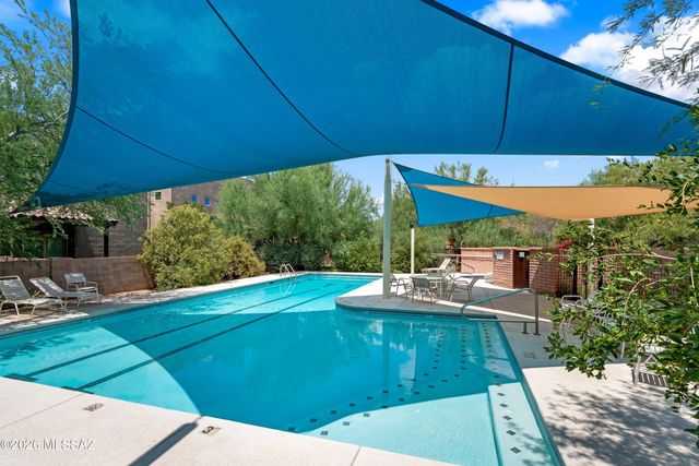 156 E Limberlost Dr Unit 101, Tucson, AZ 85705