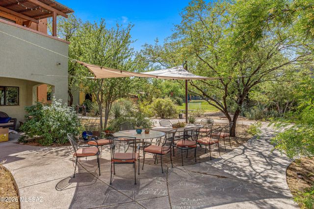 156 E Limberlost Dr Unit 101, Tucson, AZ 85705
