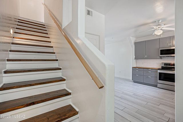 156 E Limberlost Dr Unit 101, Tucson, AZ 85705