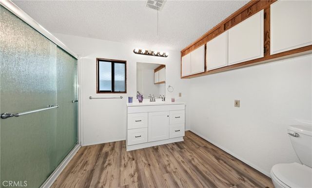 1300 W Menlo Avenue 188, Hemet, CA 92543