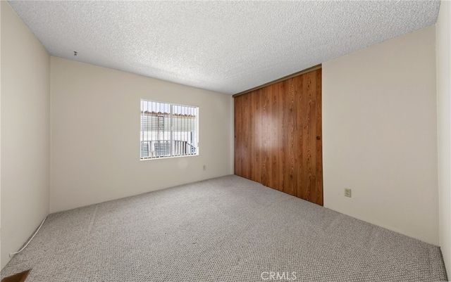 1300 W Menlo Avenue 188, Hemet, CA 92543