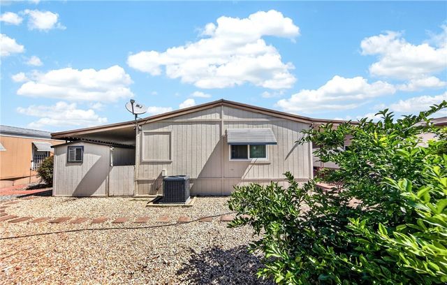 1300 W Menlo Avenue 188, Hemet, CA 92543